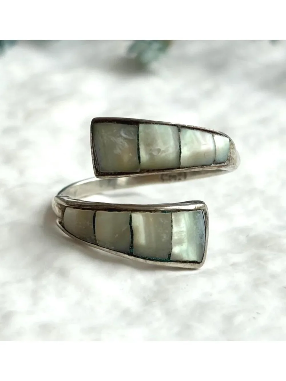 Mother of Pearl Inlay Wrap Taxco, Mexico Sterling Silver 925 Vintage Ring - sz 8